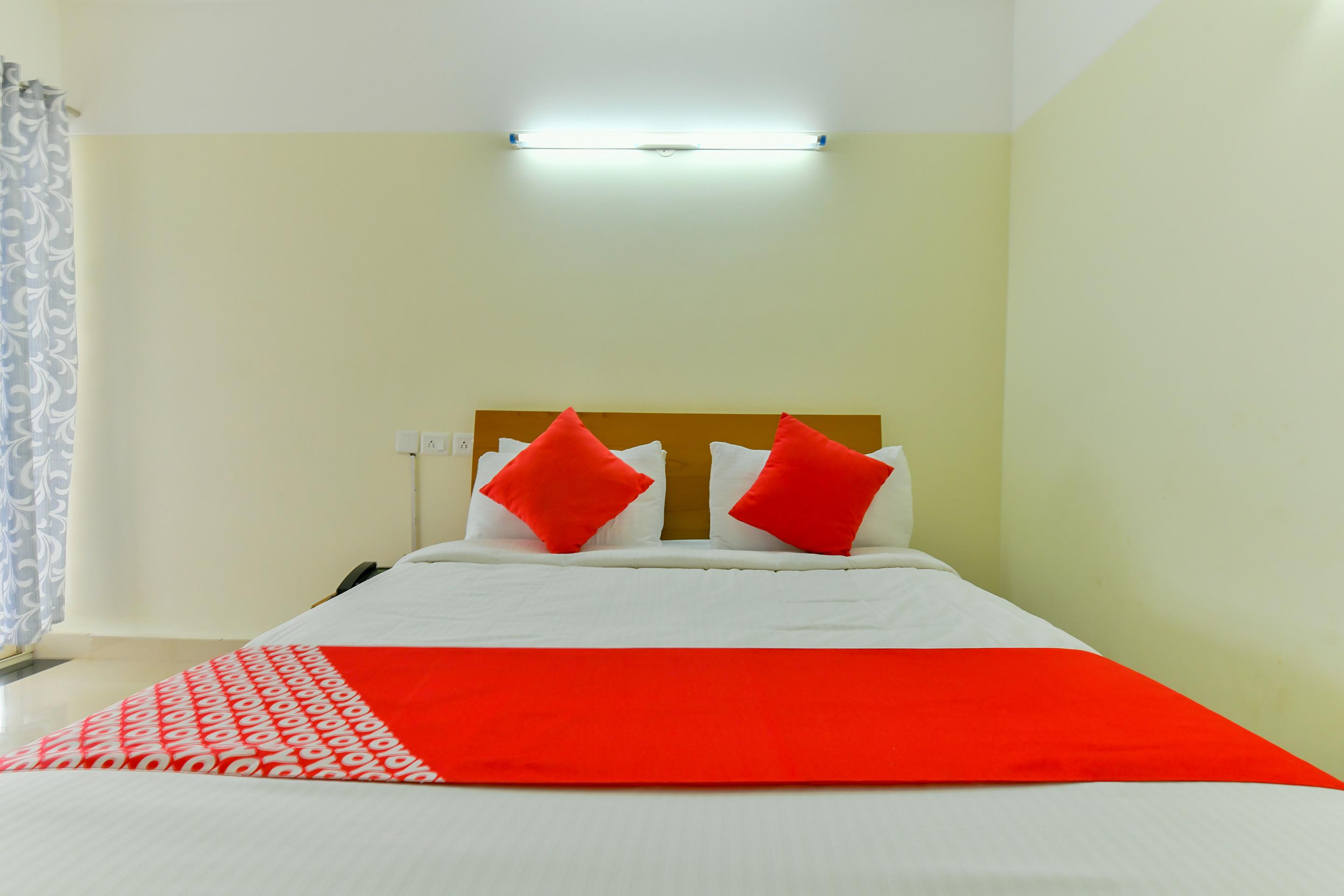 Super Hotel O Tyche Stays Тривандрум Экстерьер фото